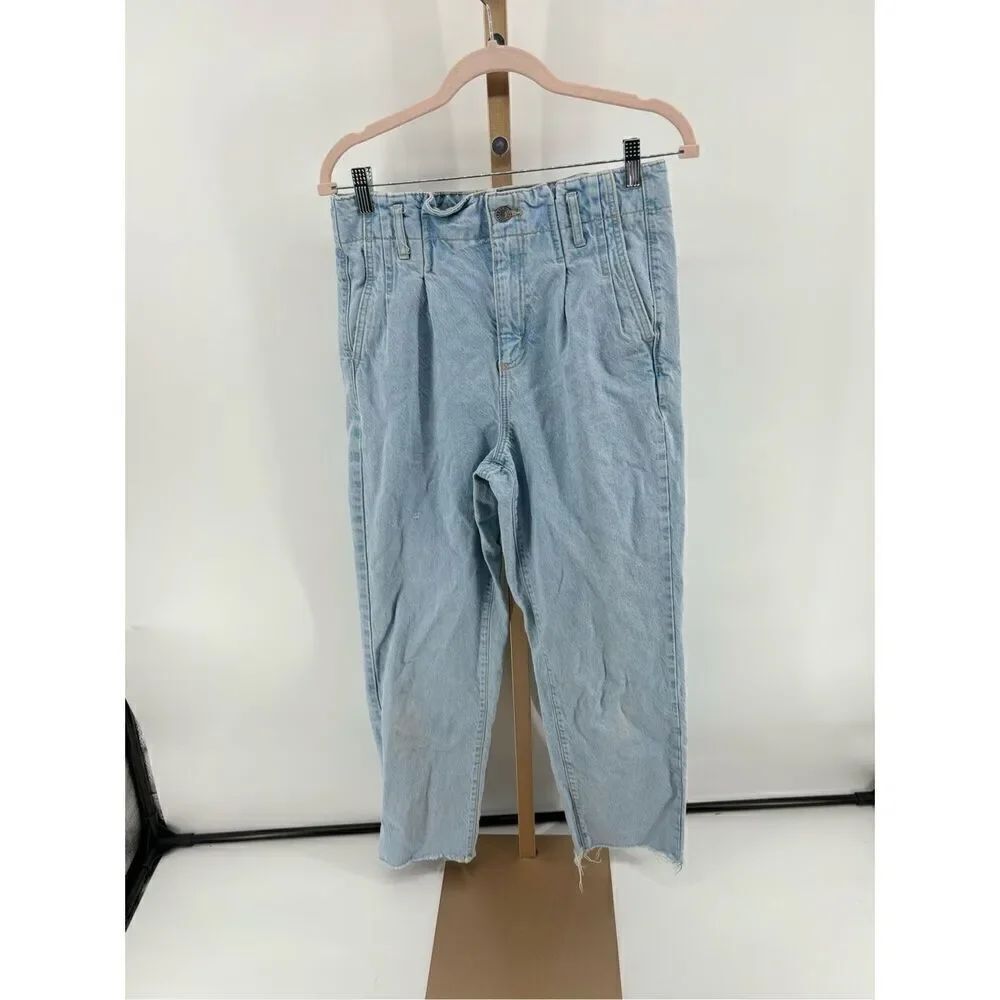 Garage Light Wash Paperbag Waist Tapered Jeans Size 3